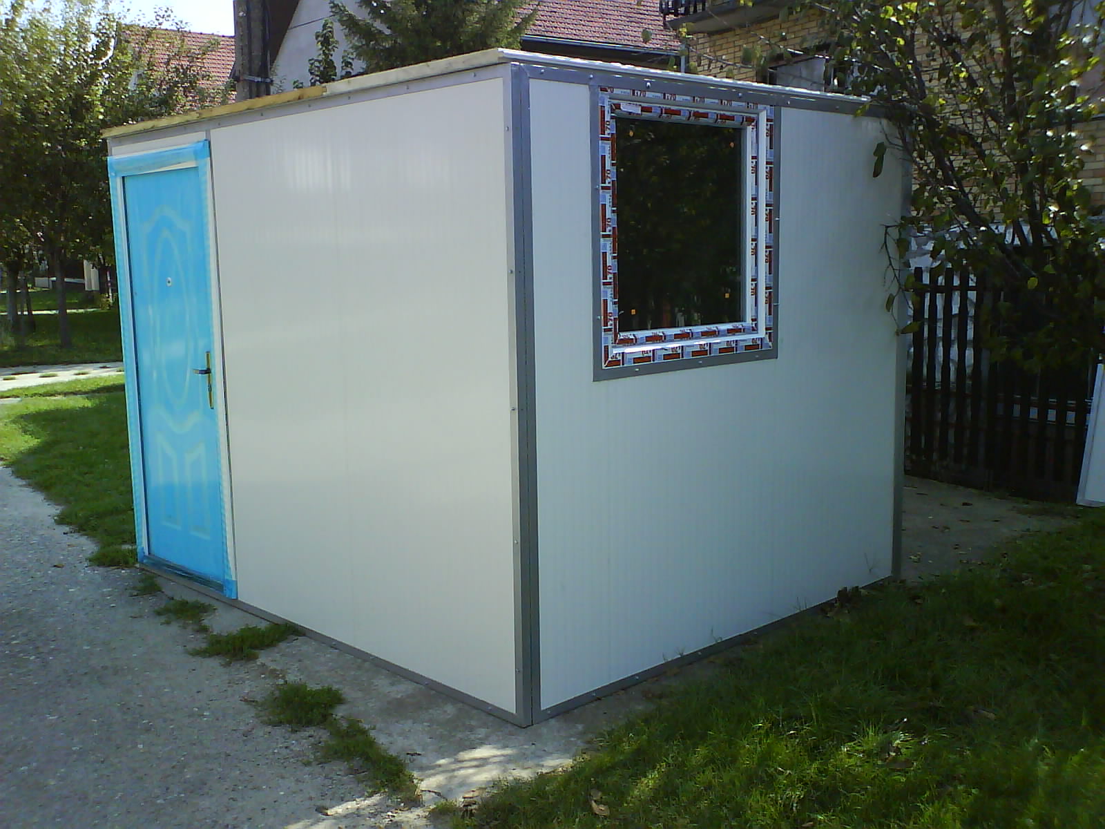 Kontejneri
